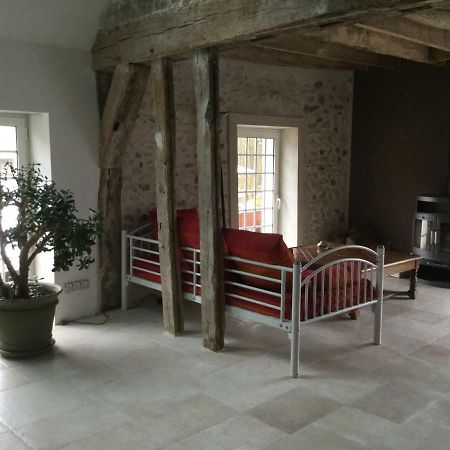 Maison De Sandrine Jumeauville Eksteriør billede