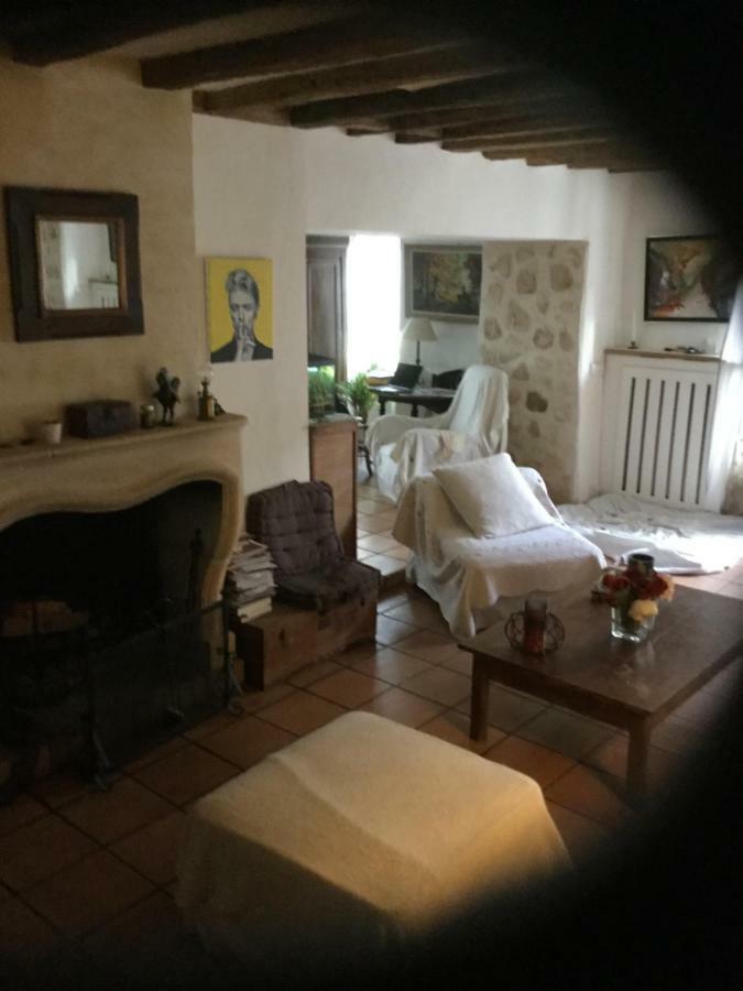 Maison De Sandrine Jumeauville Eksteriør billede